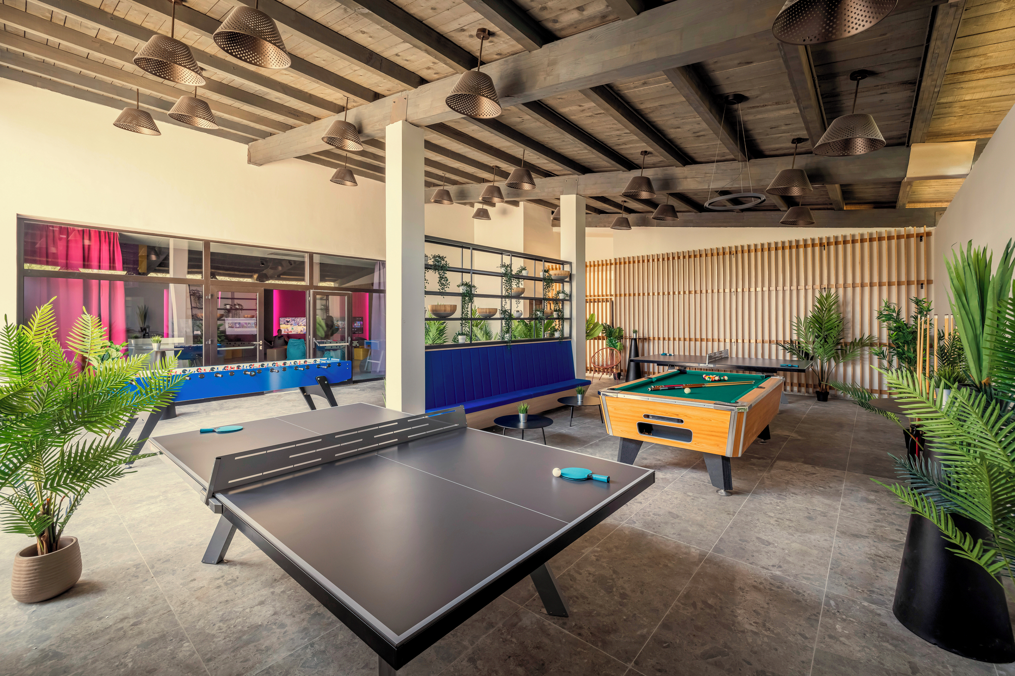 //www.jet2holidays.com/-/media/assets/product images - custom overview groups/dbv/dbv_81154_valamar_collection_dubrovnik_president_hotel_0823_03.jpg